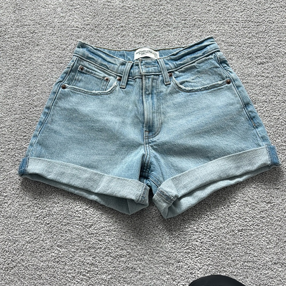 Worn once Abercrombie and Fitch curve love baggy shorts